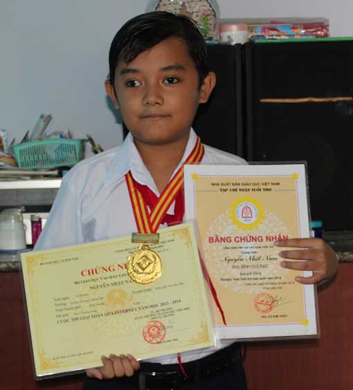 Trong năm học vừa qua, Nam đạt được nhiều giải thưởng trong các cuộc thi học sinh giỏi các cấp
