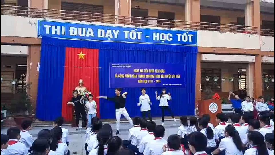 THCS Phú Cường: Sinh hoạt kỷ niệm ngày thành lập Đoàn TNCSHCM