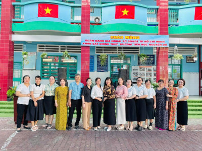 TRƯỜNG MẦM NON MĂNG NON TỔ CHỨC CHO TRẺ THĂM QUAN TRƯỜNG TIỂU HỌC NGUYỄN DU