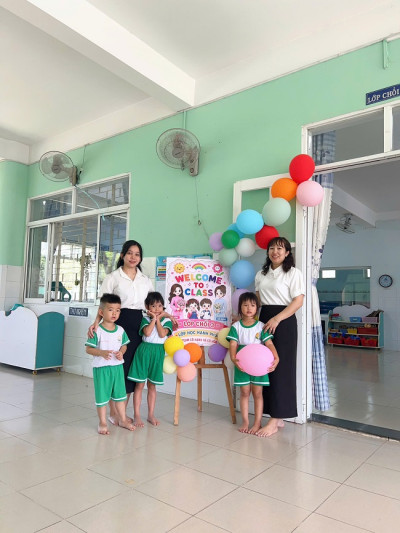TRƯỜNG MẦM NON PHÚ TÂN CHÀO MỪNG CÁC BÉ ĐẾN TRƯỜNG! NĂM HỌC: 2026–2027