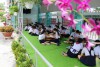 Học sinh trường Tiểu học Chánh Nghĩa thỏa thích đọc sách tại không gian đọc sách
