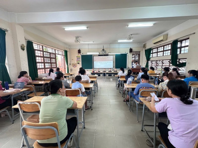 TRƯỜNG THCS ĐỊNH HOÀ TẬP HUẤN KỸ NĂNG AN TOÀN CHO GIÁO VIÊN, PHỤ HUYNH VÀ HỌC SINH.