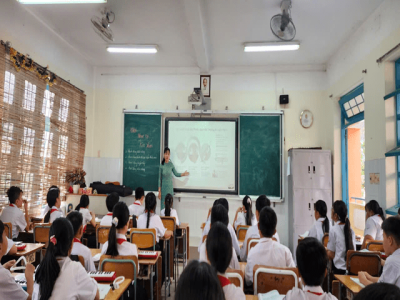 Tổ GDTC–NT Trường THCS Phú Mỹ tổ chức hội giảng cấp tổ