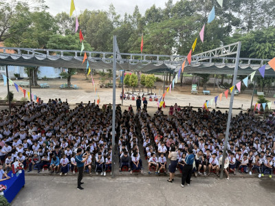 Phòng chống bạo lực học đường