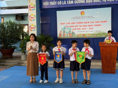 Hoạt động hưởng ứng Ngày Thế giới tưởng niệm các nạn nhân tử vong do tai nạn giao thông