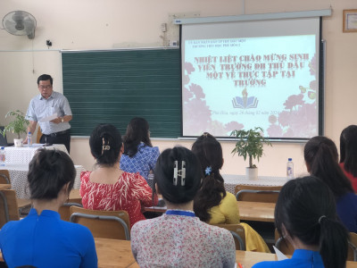 Trường TH Phú Hòa 2 đón đoàn thực tập sư phạm Đại học Thủ Dầu Một