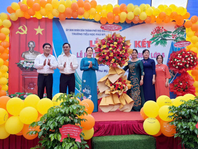 Trường tiểu học Phú Mỹ tổng kết năm học 2024-2025