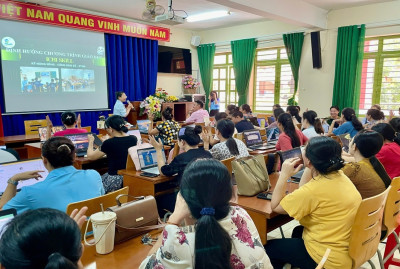 Trường Tiểu học Phú Mỹ tham gia tập huấn công dân số - STEM