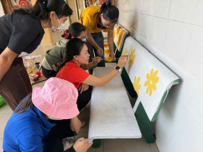 Trường Tiểu học Phú Mỹ chung tay làm đẹp mái trường thân yêu