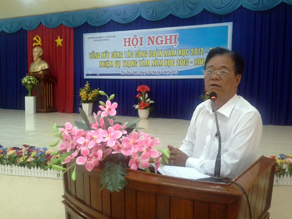 Đồng chí Dương Văn Bốn - Phó Trưởng phòng GD&ĐT, Chủ tịch CĐGD thành phố Thủ Dầu Một