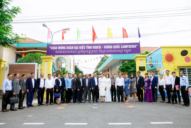 Trường Mầm non Tuổi Ngọc vinh dự đón tiếp đoàn đại biểu tỉnh Kratie Vương Quốc Cambodia